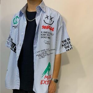 Korean Graffiti Blue White Striped Button Short Sleeve Shirt Men’s Size XL